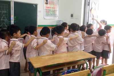 Nền nếp vào lớp